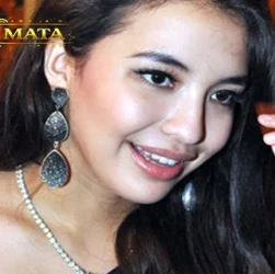 Baru Terungkap Manohara Bongkar Sering Dibawa Ibu ke Dukun