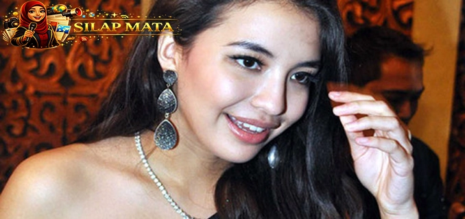 Baru Terungkap Manohara Bongkar Sering Dibawa Ibu ke Dukun