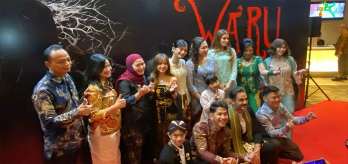 Sinopsis Film Waru Pohon Terkutuk Yang Haus Tumbal Kepala